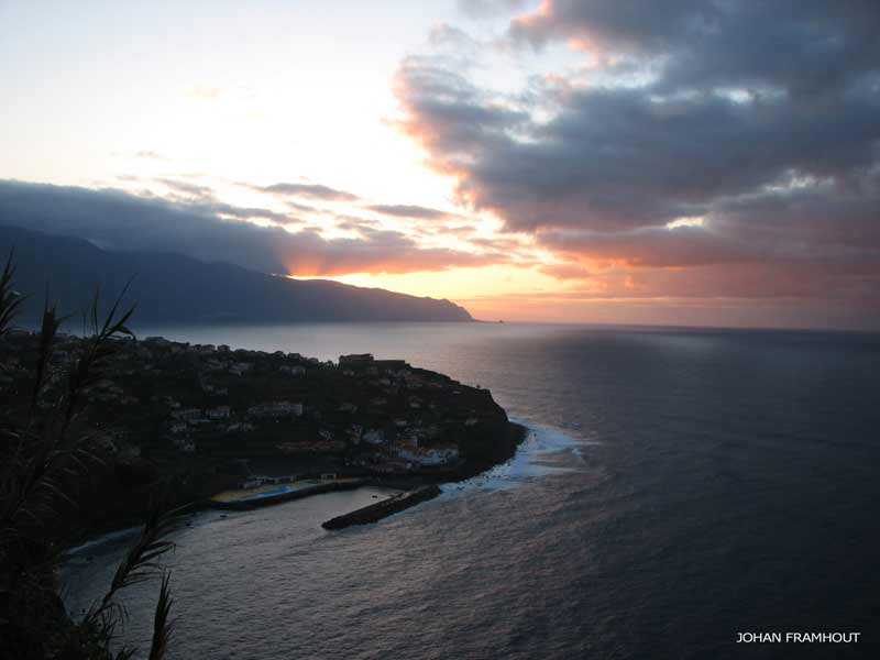 zonsondergang op de Ponta Delgada