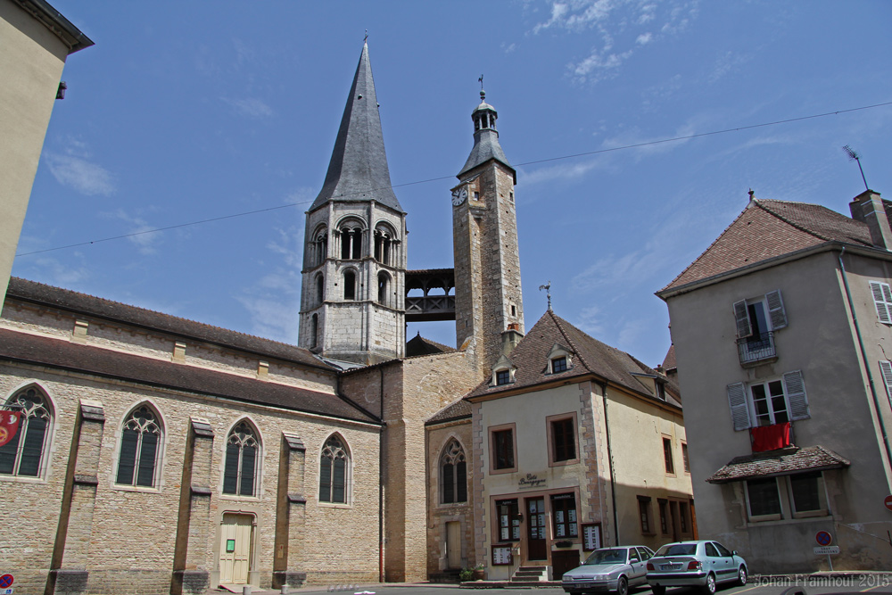 Saint-Gengoux-le-National